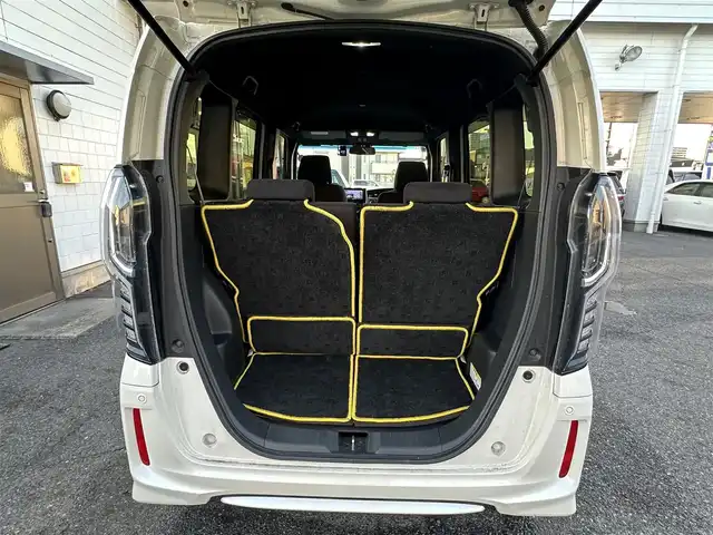 ホンダ Ｎ ＢＯＸ カスタム G EX ホンダセンシング 滋賀県 2017(平29)年 10.1万km プレミアムホワイトパールⅡ (株)IDOMが運営する【じしゃロン草津店】の自社ローン専用車両になりますこちらは現金またはオートローンご利用時の価格です。自社ローンご希望の方は別途その旨お申付け下さい