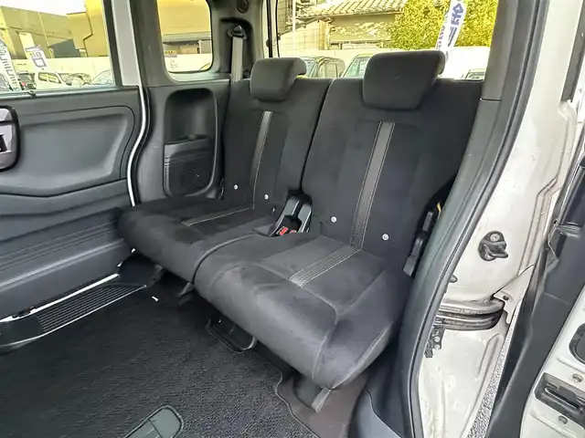 ホンダ Ｎ ＢＯＸ カスタム G EX ホンダセンシング 滋賀県 2017(平29)年 10.1万km プレミアムホワイトパールⅡ (株)IDOMが運営する【じしゃロン草津店】の自社ローン専用車両になりますこちらは現金またはオートローンご利用時の価格です。自社ローンご希望の方は別途その旨お申付け下さい