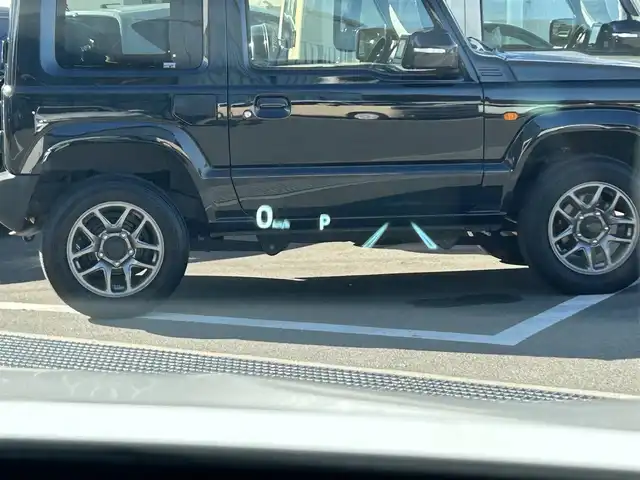 トヨタ カムリ WSレザーパッケージ 愛媛県 2019(令1)年 6.5万km プラチナホワイトパールマイカ 純正ナビ（Bluetooth/SD/フルセグテレビ）/ビルトインETC/バックカメラ/USB入力端子/追従型クルーズコントロール/リアクロストラフィックブレーキ/ブラインドスポットモニター/前後コーナーセンサー/前席パワーシート/前席シートヒーター/レーンキープアシスト/横滑り防止装置/衝突被害軽減システム/カーテンエアバック/純正18インチAW/LEDヘッドライト/フォグランプ/スペアキー