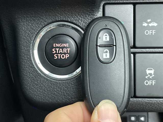 スズキ アルト ワークス 群馬県 2019(平31)年 2.4万km ブルーイッシュブラックパール3 ナビ　フルセグＴＶ　純正レカロシート　ＥＴＣ　前後ドラレコ　衝突被害軽減システム　パドルシフト　ステアリングスイッチ　革巻ステアリング　キセノンヘッドライト　フォグランプ　オートライト　禁煙車