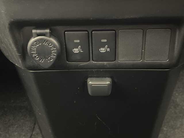 トヨタ ルーミー カスタムG－T 沖縄県 2020(令2)年 3.3万km ブラックマイカメタリック/ブリリアントカッパークリスタルマイカ 2トーン 禁煙車/純正9インチナビ【NSZT-Y68T】/（フルセグTV/CD/DVD/Bluetooth）/ビルトインETC/バックカメラ/前後ドライブレコーダー/前後コーナーセンサー/電動パーキング/レーダークルーズコントロール/シートヒーター/LEDヘッドライト/ウォークスルー/純正アルミホイール/両側パワースライドドア/過給機/保証書/取扱説明書