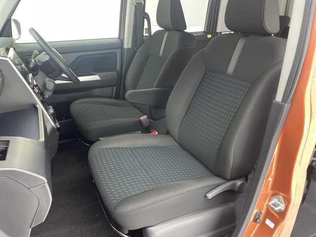 トヨタ ルーミー カスタムG－T 沖縄県 2020(令2)年 3.3万km ブラックマイカメタリック/ブリリアントカッパークリスタルマイカ 2トーン 禁煙車/純正9インチナビ【NSZT-Y68T】/（フルセグTV/CD/DVD/Bluetooth）/ビルトインETC/バックカメラ/前後ドライブレコーダー/前後コーナーセンサー/電動パーキング/レーダークルーズコントロール/シートヒーター/LEDヘッドライト/ウォークスルー/純正アルミホイール/両側パワースライドドア/過給機/保証書/取扱説明書