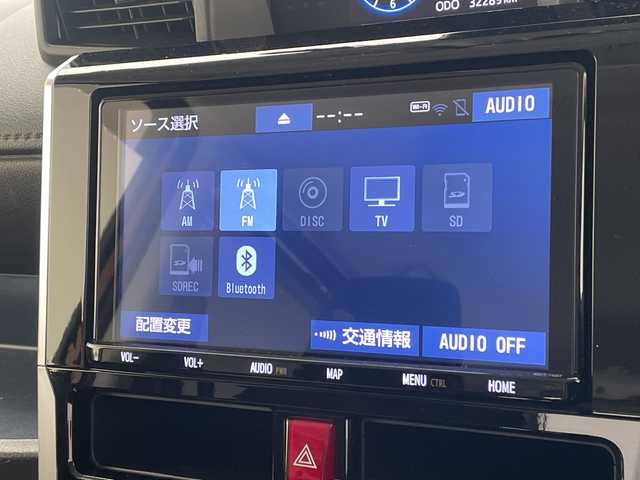 トヨタ ルーミー カスタムG－T 沖縄県 2020(令2)年 3.3万km ブラックマイカメタリック/ブリリアントカッパークリスタルマイカ 2トーン 禁煙車/純正9インチナビ【NSZT-Y68T】/（フルセグTV/CD/DVD/Bluetooth）/ビルトインETC/バックカメラ/前後ドライブレコーダー/前後コーナーセンサー/電動パーキング/レーダークルーズコントロール/シートヒーター/LEDヘッドライト/ウォークスルー/純正アルミホイール/両側パワースライドドア/過給機/保証書/取扱説明書