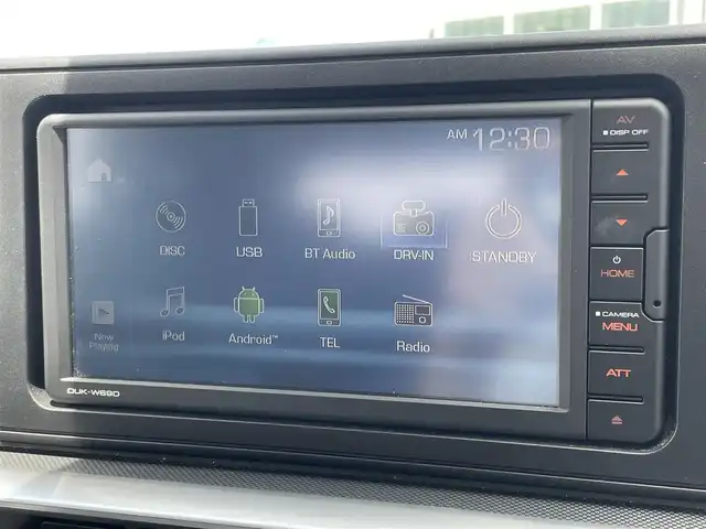 ダイハツ ロッキー G 佐賀県 2020(令2)年 1.8万km ブラックマイカメタリック/コンパーノレッド 純正ディスプレイオーディオ/・CD/DVD/USB/Bluetooth/AndroidAuto/バックカメラ/シートヒーター/ステアリングリモコン/純正17インチアルミホイール/LEDヘッドライト/純正LEDフォグライト/純正フロアマット/純正ドアバイザ―/新車保証書/取扱説明書/スペアキー１本/スマートアシスト/・レーダークルーズコントロール/・レーンディパーチャーアラート/・先行車発進お知らせ機能/・クリアランスソナー/・標識認識機能