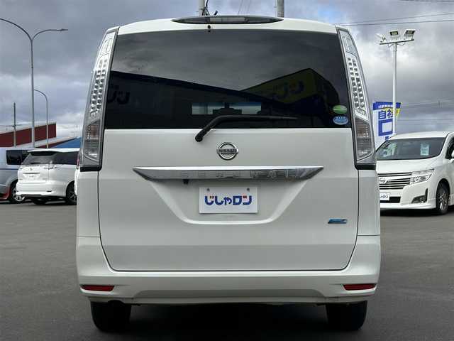 日産 セレナ 20X 道北・旭川 2014(平26)年 7.5万km ブリリアントホワイトパール (株)IDOMが運営する【じしゃロン旭川店】の自社ローン専用車両になります。こちらは現金またはオートローンご利用時の価格です。自社ローンご希望の方は別途その旨お申付け下さい/　/・社外ナビ（CD/DVD/SD/BT/フルセグ）/・バックカメラ/・ETC/・片側パワースライドドア/・クルーズコントロール/・レーダーブレーキ/・社外ドライブレコーダー/・スマートキー2個/・社外AWスタッドレス積込 195/65R15