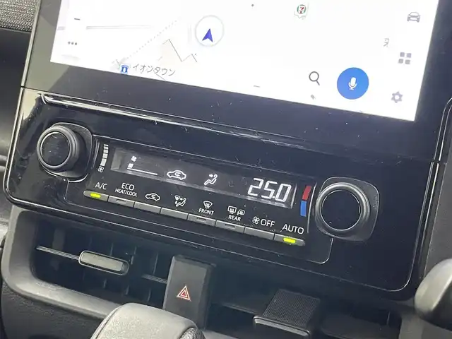 トヨタ シエンタ Z 埼玉県 2023(令5)年 2.9万km ホワイトパールクリスタルシャイン 純正１０．５ディスプレイオーディオ　パノラミックビューモニター　両側パワースライドドア　ビルトインＥＴＣ２．０　レーダークルーズコントロール　ＬＥＤライト　スマートキー　オートライト　フルセグTV
