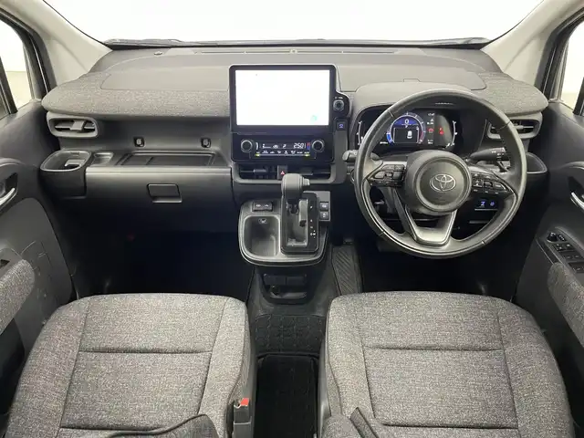 トヨタ シエンタ Z 埼玉県 2023(令5)年 2.9万km ホワイトパールクリスタルシャイン 純正１０．５ディスプレイオーディオ　パノラミックビューモニター　両側パワースライドドア　ビルトインＥＴＣ２．０　レーダークルーズコントロール　ＬＥＤライト　スマートキー　オートライト　フルセグTV