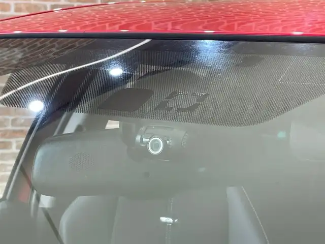 トヨタ アクア G G’s 岩手県 2015(平27)年 5.9万km スーパーレッドⅤ 専用チューニングサスペンション/専用スポーツシート/クルーズコントロール/横滑り防止装置/アイドリングストップ/車両接近通報装置/オートエアコン/純正ナビ/（CD/DVD/フルセグ/SD/Bluetooth）/ステアリングスイッチ/TVキャンセラー/バックカメラ/ドライブレコーダー/ETC/オートライト/LEDヘッドランプ/フォグランプ/純正17インチアルミホイール