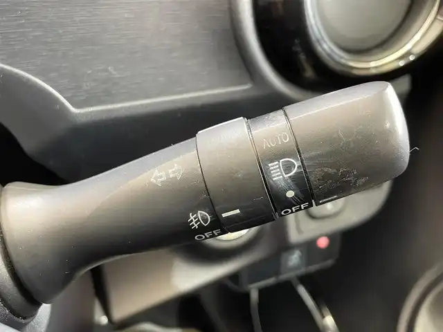 トヨタ アクア G G’s 岩手県 2015(平27)年 5.9万km スーパーレッドⅤ 専用チューニングサスペンション/専用スポーツシート/クルーズコントロール/横滑り防止装置/アイドリングストップ/車両接近通報装置/オートエアコン/純正ナビ/（CD/DVD/フルセグ/SD/Bluetooth）/ステアリングスイッチ/TVキャンセラー/バックカメラ/ドライブレコーダー/ETC/オートライト/LEDヘッドランプ/フォグランプ/純正17インチアルミホイール