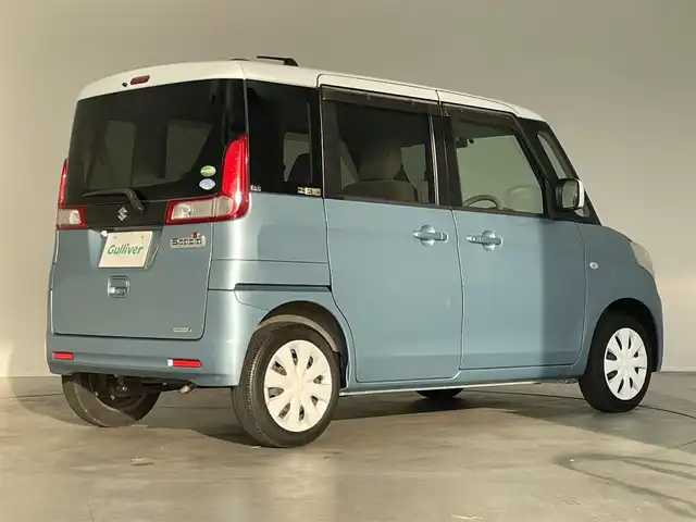 スズキ スペーシア X 埼玉県 2013(平25)年 6.8万km フィズブルーパールメタリック/ホワイト 社外ナビ　バックカメラ　片側パワースライドドア　ＥＴＣ　プッシュスタート　スマートキー　ＵＳＢ　ＳＤ　ＣＤ　　ＤＶＤ　Ｂｌｕｅｔｏｏｔｈ　地デジフルセグＴＶ　横滑り防止　電動格納ミラー