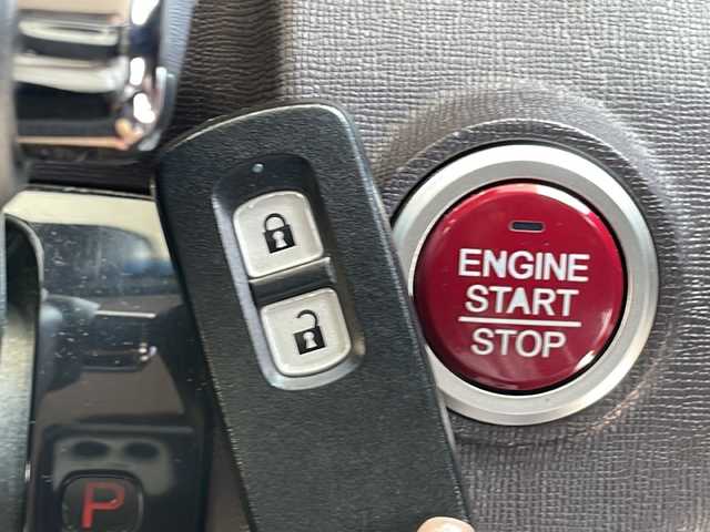 ホンダ Ｎ ＯＮＥ プレミアム 愛知県 2014(平26)年 4.2万km プレミアムディープロッソパール Bluetooth/バックカメラ/純正アルミホイール/HIDヘッドライト/オートライト/アイドリングストップ/横滑り防止装置/ステアリングスイッチ/スマートキー/プッシュスタート