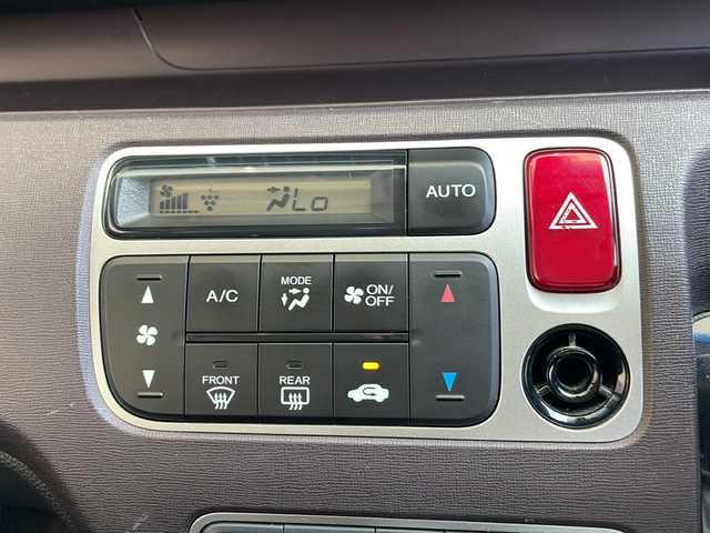 ホンダ Ｎ ＯＮＥ プレミアム 愛知県 2014(平26)年 4.2万km プレミアムディープロッソパール Bluetooth/バックカメラ/純正アルミホイール/HIDヘッドライト/オートライト/アイドリングストップ/横滑り防止装置/ステアリングスイッチ/スマートキー/プッシュスタート