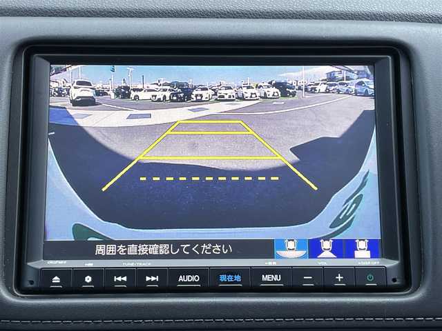 ホンダ ヴェゼル ハイブリッド Z ホンダセンシング 香川県 2019(令1)年 1.9万km プラチナホワイトパール 登録時走行距離：18690km/純正8インチSDナビゲーション/→フルセグTV/→CD/DVD再生/バックカメラ/ビルトインETC/ドライブレコーダー/レーダークルーズコントロール/LEDオートライト/フォグランプ/純正17インチアルミホイール/ステアリングリモコン/パドルシフト/スマートキー/プッシュスタート/純正マット