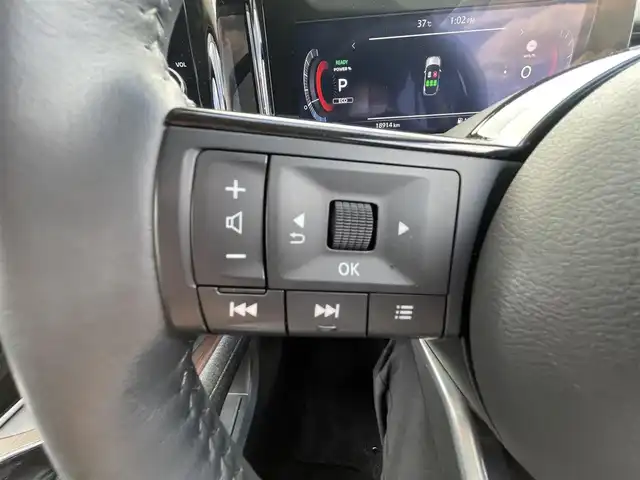 日産 オーラ G 千葉県 2022(令4)年 1.9万km オーロラフレアブルーパール ワンオーナー/純正ナビ/(USB/BT/HDMI/AppleCarplay/フルセグTV)/プロパイロット/レーダークルーズコントロール/BOSEサウンドシステム/全方位カメラ/置くだけ充電/ブラインドスポットモニター/レーンキープアシスト/ハンドル支援/駐車支援/デジタルインナーミラー/レザーシート/D/N席シートヒーター/ステアリングヒーター/ステアリングスイッチ/ビルトインETC2.0/純正ドアバイザー/純正フロアマット/オートマチックハイビーム/オートライト/取扱説明書/保証書/スペアキー×１