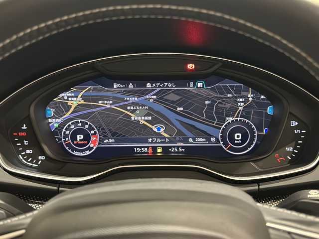アウディ ＳＱ５ 新潟県 2019(令1)年 4.3万km ミトスブラックメタリック スペシャルオプション /・バーチャルコックピット/・プライバシーガラス /・Bang & Olufsen 3D アドバンストサウンドシステム /・アダプティブスポーツエアサスペンション /・ファインナッパレザーダイヤモンドステッチ /・カラードブレーキキャリパーレッド/・シートヒーター（フロント/リヤ）/MMI ナビゲーション/アダプティブクルーズコントロール/アクティブレーンアシスト/トラフィックジャムアシスト/ストップ&ゴー/ターンアシスト/アウディプレセンス シティ/アウディプレセンス リヤ/アウディプレセンス ベーシック/アウディサイドアシスト/エグジットワーニング/リヤクロストラフィックアシスト/アウディホールドアシスト/パークアシスト/サラウンドビューカメラ/マトリクスLED ヘッドライト（ダイナミックターンインディケーター） LEDリヤコンビネーションライト（ダイナミックターンインディケーター）/ヘッドライトウォッシャー/エクステリアミラーハウジング アルミニウム/オートマチックテールゲート/スペアキー/ETC2.0
