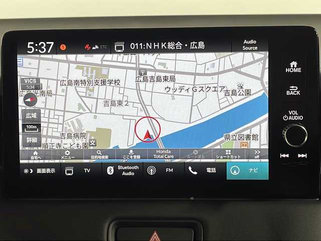 ホンダ ヴェゼル ハイブリッド e:HEV Z 広島県 2025(令7)年 0.1千km プラチナホワイトパール 登録済未使用車（5km）/9型Honda CONNECTディスプレイ/パワーテールゲート/ハーフレザーシート/シートヒーター/ステアリングヒーター/ホンダセンシング/・衝突軽減ブレーキ/・誤発進抑制機能/・レーンキープアシスト/・パーキングセンサー/・アダプティブクルーズコントロール/・アダプティブドライビングビーム/・ブラインドスポットインフォメーション/バックカメラ/減速セレクター/ヒルディセントコントロール/電動パーキングブレーキ/オートブレーキホールド/LEDヘッドランプ/オートライト/ETC2.0/ワイヤレス充電/USB入力端子