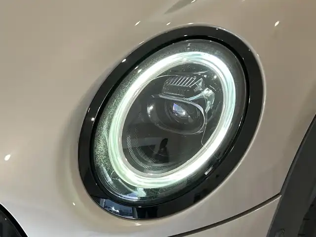 ＭＩＮＩ ミニ クーパー SD 熊本県 2022(令4)年 4.8万km グレーⅡ ハーフレザーシート/シートヒーター/純正HDDナビ/Bluetooth/USB/CarPlay/バックカメラ/コーナーセンサー（PDC）/パーキングアシスト/アダプティブクルーズコントロール/インテリジェントセーフティー/前後ドライブレコーダー/ETC2.0/LEDヘッドライト/ユニオンジャックテールライト/パドルシフト/アンビエントライト/【クーパーSD ・ ルーフトップグレー】
