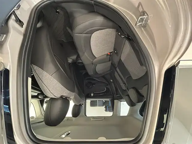 ＭＩＮＩ ミニ クーパー SD 熊本県 2022(令4)年 4.8万km グレーⅡ ハーフレザーシート/シートヒーター/純正HDDナビ/Bluetooth/USB/CarPlay/バックカメラ/コーナーセンサー（PDC）/パーキングアシスト/アダプティブクルーズコントロール/インテリジェントセーフティー/前後ドライブレコーダー/ETC2.0/LEDヘッドライト/ユニオンジャックテールライト/パドルシフト/アンビエントライト/【クーパーSD ・ ルーフトップグレー】