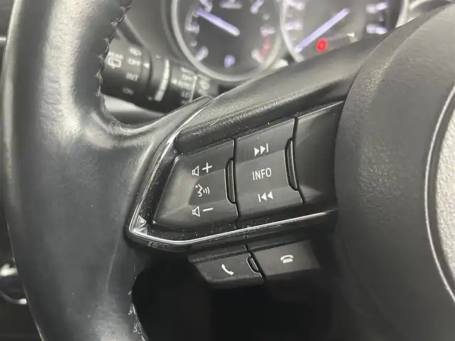マツダ ＣＸ－５ XD プロアクティブ 道央・札幌 2018(平30)年 6万km マシーングレープレミアムM ・４WD/・純正SDナビゲーション/　CD/DVD/フルセグ/USB/BT/AUX/・ETC/・BOSEサウンドシステム/・社外ドライブレコーダー前方/・全方位カメラ/・レーダークルーズコントロール/・横滑り防止装置/・前後コーナーセンサー/・レーンキープアシスト/・衝突軽減ブレーキ/・オートブレーキホールド/・ステアリングヒーター/・運転席パワーシート/・前席シートヒーター/・純正フロアマット/・オートライト/・オートマチックハイビーム/・LEDヘッドライト/・MTモード付AT/・スマートキー/・プッシュスタート/・スペアキー１本/・純正AW17インチ