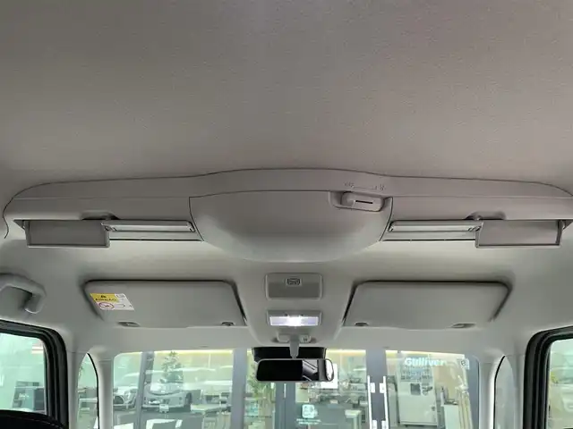 スズキ スペーシア ギア HYBRID XZターボ 東京都 2024(令6)年 0.1千km モスグレーメタリック 届出済未使用車/純正9インチナビ/フルセグ/全方位モニター/両側パワースライドドア/シートヒーター/ステアリングヒーター/アイドリングストップ/パドルシフト/コーナーセンサー/ヘッドアップディスプレイ/アダプティブクルーズコントロール/デュアルセンサーブレーキサポート/レーンキープアシスト/LEDヘッドライト/スマートキー