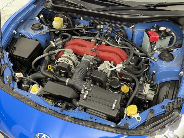 トヨタ ８６ G 宮城県 2020(令2)年 3.8万km ブライトブルー 禁煙車/6速MT/TRDパーツ/ストラーダSDナビ/・CD.DVD.SD.BT.USB/フルセグTV/バックモニター/横滑り防止装置/ETC/LEDヘッドライト/フォグランプ/リモコンキー/純正17インチアルミホイール/社外フロアマット