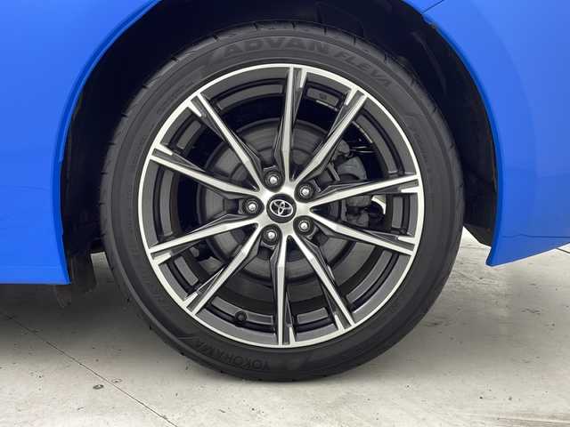 トヨタ ８６ G 宮城県 2020(令2)年 3.8万km ブライトブルー 禁煙車/6速MT/TRDパーツ/ストラーダSDナビ/・CD.DVD.SD.BT.USB/フルセグTV/バックモニター/横滑り防止装置/ETC/LEDヘッドライト/フォグランプ/リモコンキー/純正17インチアルミホイール/社外フロアマット