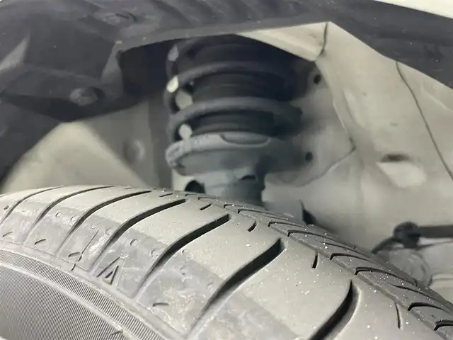 スズキ スペーシア ギア HYBRID XZ 岡山県 2022(令4)年 3.7万km ピュアホワイトP 純正8インチナビ(CN-RZ875)/【AM/FM/DVD/CD/BT/フルセグ】/デュアルレーダーブレーキサポート/レーンキープアシスト/全方位モニター/両側パワースライドドア/シートヒーター/スマートキー×２/社外ドライブレコーダー(前後)/純正フロアマット/純正アルミホイール/リアサンシェード/リアサーキュレーター/オートハイビーム/オートライト/ＬＥＤヘッドライト/ビルトインＥＴＣ/ステアリングスイッチ