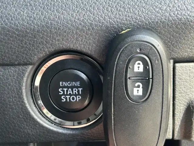 スズキ ハスラー タフワイルド 静岡県 2019(平31)年 7万km オフブルーメタリック/ブラック 2トーン 社外7インチナビ/FM/AM/CD/DVD/Bluetooth/SD/USB/アイドリングストップ/プッシュスタート/スマートキー/ETC/ベンチシート/ハーフレザーシート/前席シートヒーター/オートライト/レーンキープアシスト/横滑り防止システム/衝突軽減システム/純正15AW