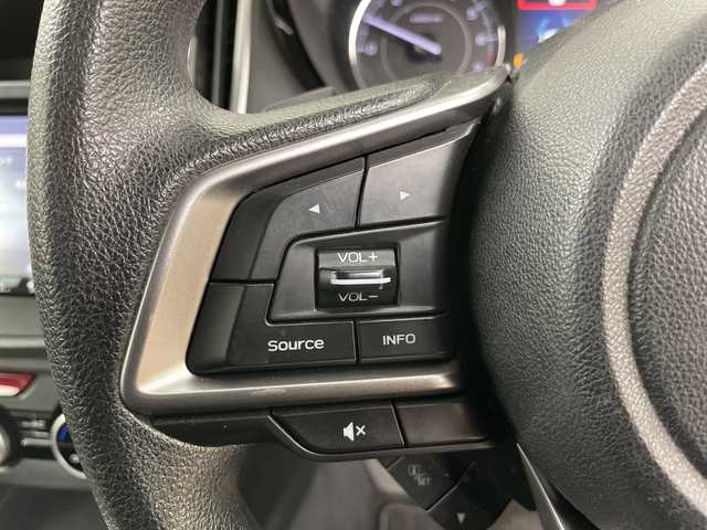 スバル インプレッサ Ｇ４ 1．6i－L アイサイト 道央・札幌 2019(令1)年 5.8万km ダークブルーパール ・4WD　/アイサイト/・プリクラッシュセーフティ/・社外ナビ　BT/SD/FM/AM/・バックカメラ/・レーダークルーズコントロール/・コーナーセンサー/・パドルシフト/・ビルトインETC/・スマートキー×2/・純正フロアマット/・オートライト/・横滑り防止装置/・ABS/・保証書/取説