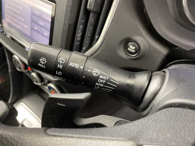 スバル インプレッサ Ｇ４ 1．6i－L アイサイト 道央・札幌 2019(令1)年 5.8万km ダークブルーパール ・4WD　/アイサイト/・プリクラッシュセーフティ/・社外ナビ　BT/SD/FM/AM/・バックカメラ/・レーダークルーズコントロール/・コーナーセンサー/・パドルシフト/・ビルトインETC/・スマートキー×2/・純正フロアマット/・オートライト/・横滑り防止装置/・ABS/・保証書/取説