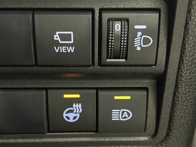 トヨタ ヤリスクロス ハイブリッド Z 宮城県 2021(令3)年 1.5万km ブラックマイカ/ベージュ 2トーン 禁煙車/トヨタセーフティーセンス/・レーントレーシングアシスト/・レーダークルーズコントロール/・ロードサインアシスト/・オートマチックハイビーム/・パーキングサポートブレーキ（ＰＫＳＢ）/・プリクラッシュセーフティ/パノラミックビューモニター/純正8インチTコネクトナビ/・BT/USB/AM/FM/ビルトインETC/前後ドライブレコーダー/前席シートヒーター/運転席パワーシート/ハーフレザーシート/ステアリングヒーター/革巻きステアリング/ステアリングスイッチ/スマートキー×2/プッシュスタート/LEDヘッドライト/LEDフォグランプ/純正18インチアルミホイール/純正フロアマット/前後コーナーセンサー/横滑り防止装置