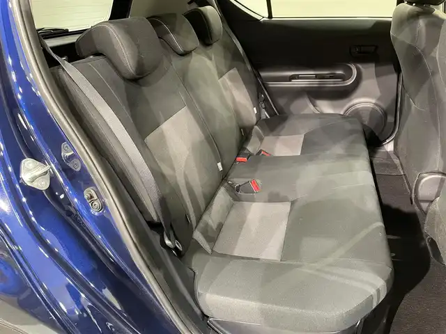 トヨタ アクア S スタイルブラック 愛知県 2020(令2)年 3.5万km ダークブルーマイカ 純正ナビ/（AM/FM/Bluetooth/フルセグTV）/衝突軽減ブレーキ/アラウンドビューモニター/ビルトインETC/LEDヘッドライト/ドライブレコーダー/コーナーセンサー/レーンキープアシスト/パーキングアシスト/プッシュスタート/スマートキー/純正フロアマット/オートライト