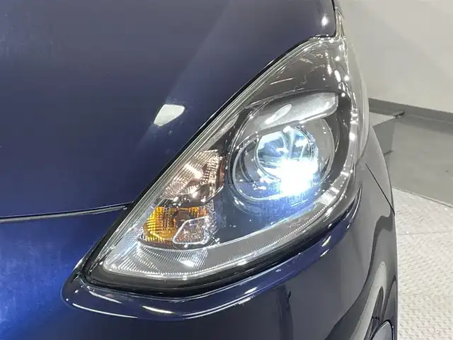 トヨタ アクア S スタイルブラック 愛知県 2020(令2)年 3.5万km ダークブルーマイカ 純正ナビ/（AM/FM/Bluetooth/フルセグTV）/衝突軽減ブレーキ/アラウンドビューモニター/ビルトインETC/LEDヘッドライト/ドライブレコーダー/コーナーセンサー/レーンキープアシスト/パーキングアシスト/プッシュスタート/スマートキー/純正フロアマット/オートライト