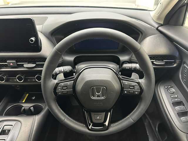 ホンダ ＺＲ－Ｖ ハイブリッド e:HEV Z 兵庫県 2024(令6)年 0.8万km スーパープラチナグレーメタリック 純正メモリナビ(Bluetooth/フルセグ/USB/applecarplay/androidauto)/パワーシート(D+N席)/シートヒーター(D+N席)/メモリーシート/ステアリングヒーター/BOSEサウンド/パワーバックドア/追従型クルーズコントロール/電子パーキングブレーキ/ブレーキホールド/前後ドライブレコーダー/ビルトインETC2.0/純正18インチアルミホイール/純正フロアマット/置くだけ充電/ブラインドスポットモニター/オートライト/オートマチックハイビーム/LEDヘッドライト/LEDフォグライト