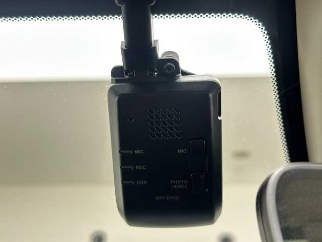 ホンダ ＺＲ－Ｖ ハイブリッド e:HEV Z 兵庫県 2024(令6)年 0.8万km スーパープラチナグレーメタリック 純正メモリナビ(Bluetooth/フルセグ/USB/applecarplay/androidauto)/パワーシート(D+N席)/シートヒーター(D+N席)/メモリーシート/ステアリングヒーター/BOSEサウンド/パワーバックドア/追従型クルーズコントロール/電子パーキングブレーキ/ブレーキホールド/前後ドライブレコーダー/ビルトインETC2.0/純正18インチアルミホイール/純正フロアマット/置くだけ充電/ブラインドスポットモニター/オートライト/オートマチックハイビーム/LEDヘッドライト/LEDフォグライト