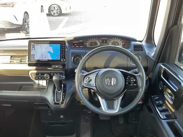 ホンダ Ｎ ＢＯＸ カスタム G L ホンダセンシング 島根県 2019(平31)年 6.8万km シャイニンググレーM 純正Gathers8インチナビゲーション(VXU-185NBi)/フルセグ BT CD DVD/ホンダセンシング/レーダークルーズコントロール/バックカメラ/ドライブレコーダー/ビルトインETC/両側パワースライドドア/LEDヘッドライト/後席サイドサンシェード