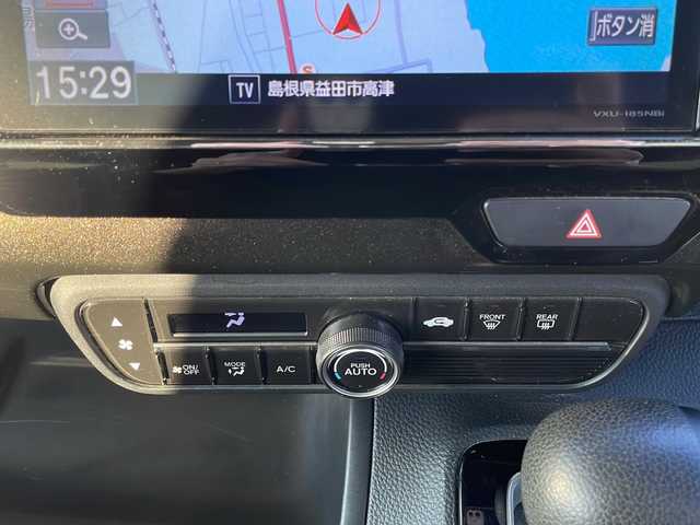 ホンダ Ｎ ＢＯＸ カスタム G L ホンダセンシング 島根県 2019(平31)年 6.8万km シャイニンググレーM 純正Gathers8インチナビゲーション(VXU-185NBi)/フルセグ BT CD DVD/ホンダセンシング/レーダークルーズコントロール/バックカメラ/ドライブレコーダー/ビルトインETC/両側パワースライドドア/LEDヘッドライト/後席サイドサンシェード