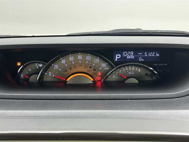 ダイハツ ムーヴ キャンバス G メイクアップ SA Ⅲ 千葉県 2018(平30)年 5.2万km パールホワイトⅢ/ナチュラルベージュマイカメタリック 2トーン スマートアシストIII/　・衝突回避支援ブレーキ機能/　・衝突警報機能/　・車線逸脱警報機能/　・誤発進抑制制御機能/　・オートハイビーム/純正メモリナビ/　　DVD/BT/フルセグTV/両側パワースライドドア/LEDオートライト/フォグランプ/コーナーセンサー/アイドリングストップ/スマートキー/ETC