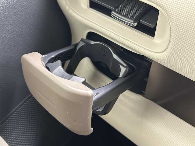 ダイハツ ムーヴ キャンバス G メイクアップ SA Ⅲ 千葉県 2018(平30)年 5.2万km パールホワイトⅢ/ナチュラルベージュマイカメタリック 2トーン スマートアシストIII/　・衝突回避支援ブレーキ機能/　・衝突警報機能/　・車線逸脱警報機能/　・誤発進抑制制御機能/　・オートハイビーム/純正メモリナビ/　　DVD/BT/フルセグTV/両側パワースライドドア/LEDオートライト/フォグランプ/コーナーセンサー/アイドリングストップ/スマートキー/ETC