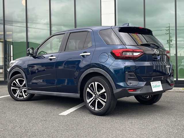 ダイハツ ロッキー G 福岡県 2020(令2)年 6.5万km レーザーブルークリスタルシャイン スマートアシストIII/・プリクラッシュセーフティ/・アクセル踏み間違い防止装置/・アダプティブクルーズコントロール/・レーンキープアシスト/純正9インチディスプレイオーディオ/【Applecarplay・Bluetooth・フルセグTV・USB】/パノラミックビューモニター/前後ドライブレコーダー/レザー調シートカバー/レザー調ハンドルカバー/シートヒーター/ビルトインETC/プッシュスタート/・スマートキー/LEDライト/・オートライト/・フォグランプ/純正フロアマット