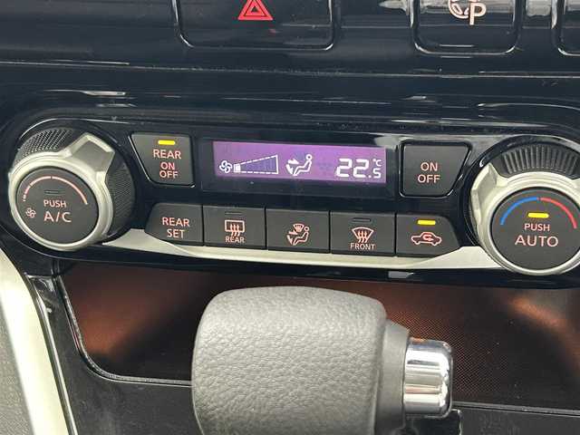日産 セレナ ハイウェイスターVセレクションⅡ 熊本県 2019(令1)年 5.8万km マルーンレッド 2トーン ワンオーナー　/禁煙車　/純正ナビ（ＣＤ・ＤＶＤ・フルセグ・ＢＴ・ＳＤ・ＵＳＢ）/全周囲カメラ　/純正前方ドライブレコーダー　/純正後席フリップダウンモニター　/ビルトインＥＴＣ　/クルーズコントロール/両側パワースライドドア　/前後クリアランスソナー/アイドリングストップ/衝突軽減ブレーキ/レーンキープアシスト/横滑り防止/純正フロアマット/純正１６インチAW/オートライト/LEDヘッドライト/フォグランプ/スマートキー/プッシュスタート/スペアキー1本/保証書