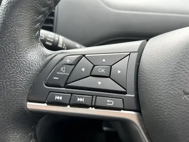 日産 セレナ ハイウェイスター Vセレクション 福島県 2018(平30)年 10.1万km アズライトブルー (株)IDOMが運営する【じしゃロン福島店】の自社ローン専用車両になります。こちらは現金またはオートローンご利用時の価格です。自社ローンご希望の方は別途その旨お申付け下さい/純正ナビ/フルセグＴＶ/ステアリングリモコン/両側パワースライドドア/クルーズコントロール/パーキングアシスト/ドアバイザー/ＥＴＣ/ドライブレコーダー/コーナーセンサー/フリップダウンモニター/革巻きステアリング