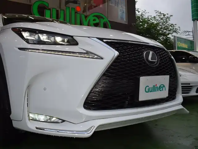 レクサス ＮＸ 200t Fスポーツ 神奈川県 2017(平29)年 2.4万km ホワイトノーヴァガラスフレーク ・サンルーフ/・レーダークルーズコントロール/・SDナビ/CD/DVD/Bluetooth/AUX/・黒革シート/シートヒーター/エアー/・社外ドライブレコーダー/・B/Sカメラ/・ETC/・nanoe/・パドルシフト/・純正18AW/・プッシュスタート/・スマートキー/・前席パワーシート/・パワーバックドア/・オートライト/・LEDライト/・オートブレーキホールド/・ステアリングヒーター/・保証書/・取扱説明書/・記録簿