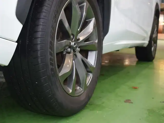 レクサス ＮＸ 200t Fスポーツ 神奈川県 2017(平29)年 2.4万km ホワイトノーヴァガラスフレーク ・サンルーフ/・レーダークルーズコントロール/・SDナビ/CD/DVD/Bluetooth/AUX/・黒革シート/シートヒーター/エアー/・社外ドライブレコーダー/・B/Sカメラ/・ETC/・nanoe/・パドルシフト/・純正18AW/・プッシュスタート/・スマートキー/・前席パワーシート/・パワーバックドア/・オートライト/・LEDライト/・オートブレーキホールド/・ステアリングヒーター/・保証書/・取扱説明書/・記録簿