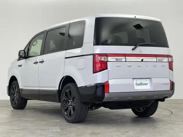 三菱 デリカＤ：５ シャモニー 群馬県 2025(令7)年 0.1万km未満 白Ⅱ 登録済未使用車　全方位カメラ　両側パワースライドドア　パワーバックドア　レーダークルーズコントロール　ＢＳＭ　ＬＥＤライト　ＡＨＢ　シートヒーター　純正１８インチＡＷ　ステアリングヒーター　スマートキ