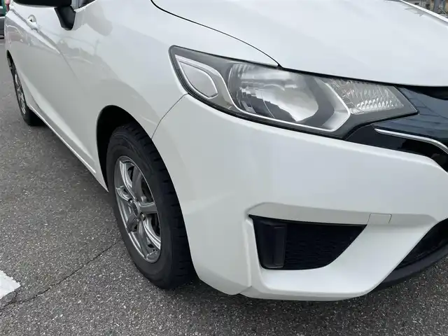ホンダ フィット 13G Fパッケージ 石川県 2015(平27)年 8.5万km パール 純正メモリーナビ/バックカメラ/スマートキー/プッシュスタート/電動ミラー/ABS/社外アルミホイール&スタッドレス/純正ホイール&夏タイヤ積み込み/ステアリングリモコン