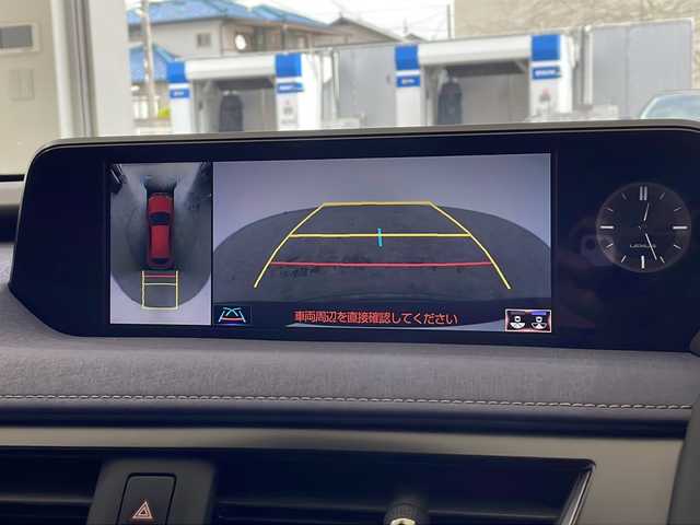 レクサス ＵＸ 250h バージョンC 栃木県 2023(令5)年 4万km マダーレッド 純正メーカーOPナビ/（CD/DVD/フルセグTV/BT）/全方位カメラ/サンルーフ/三眼LEDヘッドライト/Lexus Safety System＋/・パノラミックビューモニター/・レーダークルーズコントロール/・ブラインドスポットモニター/・プリクラッシュセーフティ/・パーキングサポートブレーキ/・クリアランスソナー/・ロードサインアシスト/・オートマチックハイビーム/・レーントレーシングアシスト/前後コーナーセンサー/ETC2.0/前後ドラレコ/パワーバックドア/パワーシート/シートヒーター/メモリーシート/デジタルインナーミラー/オートライト/純正アルミホイール/純正フロアマット