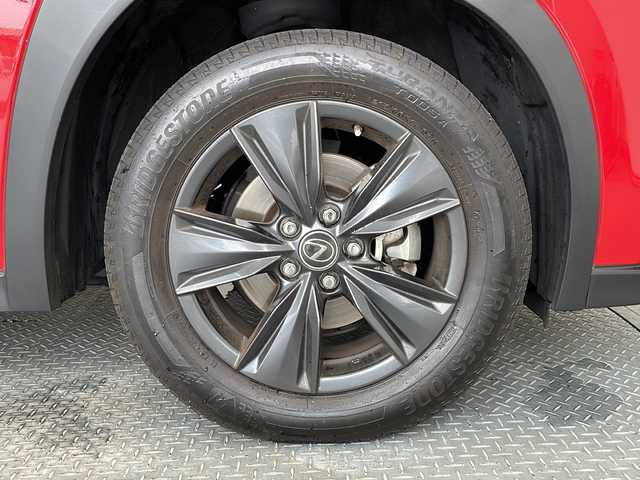 レクサス ＵＸ 250h バージョンC 栃木県 2023(令5)年 4万km マダーレッド 純正メーカーOPナビ/（CD/DVD/フルセグTV/BT）/全方位カメラ/サンルーフ/三眼LEDヘッドライト/Lexus Safety System＋/・パノラミックビューモニター/・レーダークルーズコントロール/・ブラインドスポットモニター/・プリクラッシュセーフティ/・パーキングサポートブレーキ/・クリアランスソナー/・ロードサインアシスト/・オートマチックハイビーム/・レーントレーシングアシスト/前後コーナーセンサー/ETC2.0/前後ドラレコ/パワーバックドア/パワーシート/シートヒーター/メモリーシート/デジタルインナーミラー/オートライト/純正アルミホイール/純正フロアマット