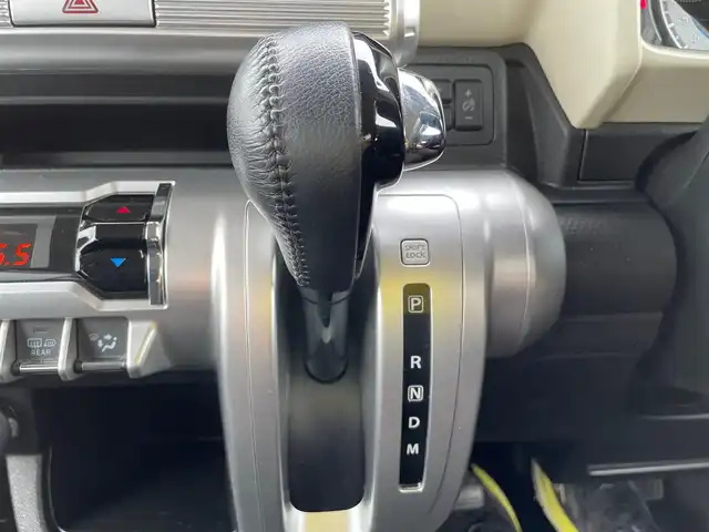 スズキ クロスビー HYBRID MZ 石川県 2018(平30)年 8.9万km クラッシーブラウンメタリック/ホワイト 2トーンルーフ 社外メモリーナビ/純正CD/DVD/フルセグTV/バックカメラ/LEDヘッドライト/衝突軽減ブレーキ/クルーズコントロール/ETC/スマートキー/プッシュスタート/電動ミラー/シートヒーター/純正アルミホイール/ホワイトルーフ
