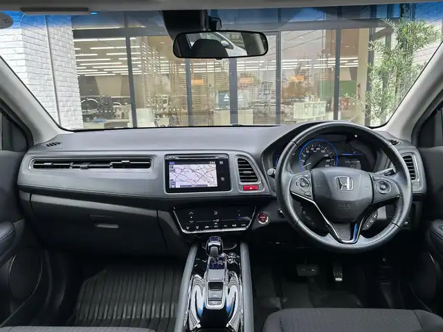 ホンダ ヴェゼル ハイブリッド X 高知県 2014(平26)年 8.5万km モルフォブルーP (株)IDOMが運営する【じしゃロン高知店】の自社ローン専用車両になります。こちらは現金またはオートローンご利用時の価格です。自社ローンご希望の方は別途その旨お申付け下さい